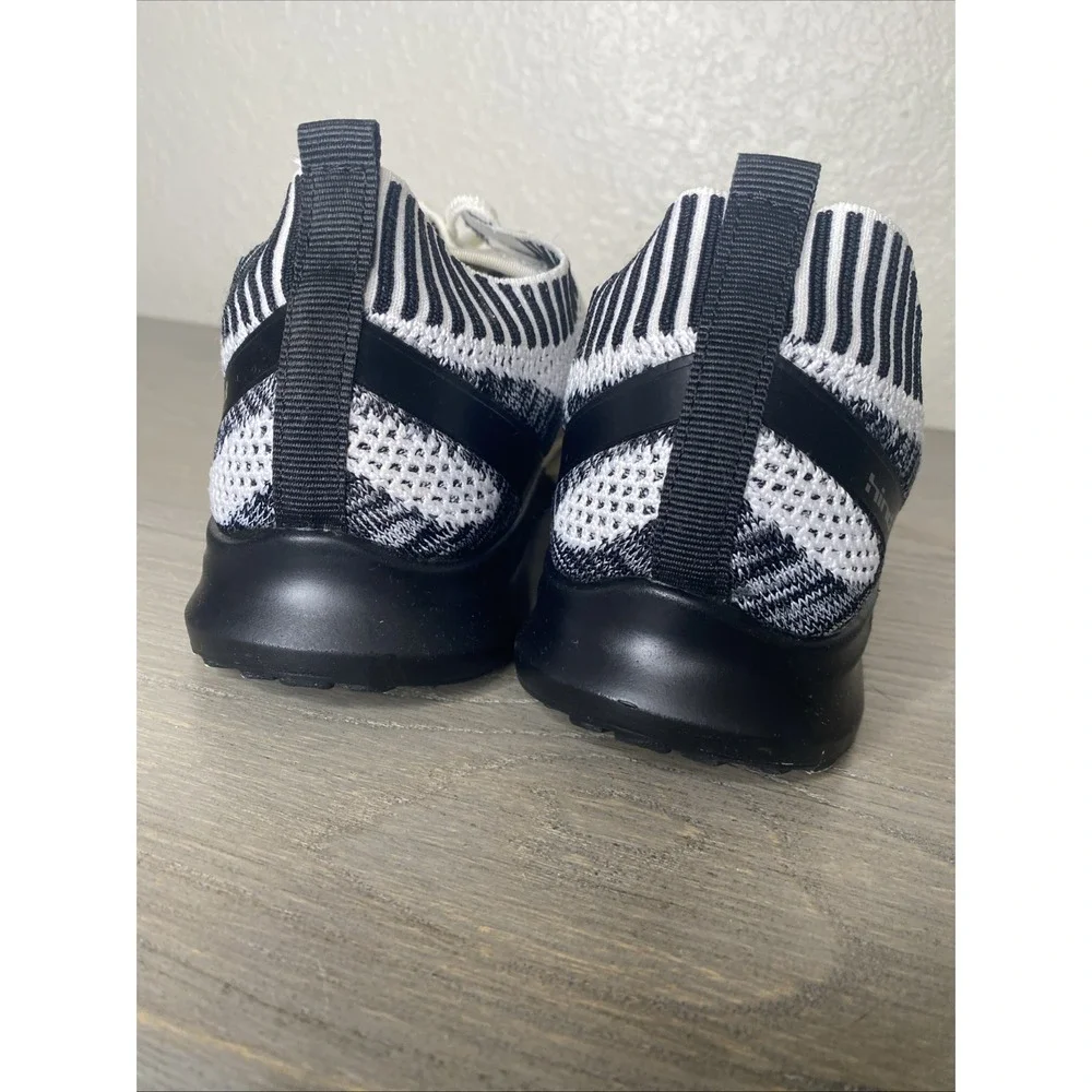 Hind‎ Black/White HW Launch Knit Mesh Athletic Women's Shoes Sneakers, Size 11